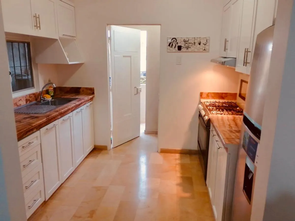 Large 2-Bedroom Apartment, Close To The American Consulate Guayaquil Apartman